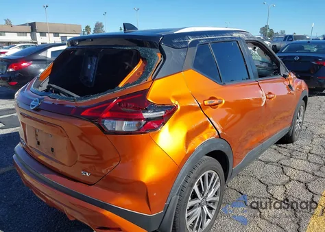 2021 Nissan Kicks Sv Xtronic Cvt из США, поврежденный, VIN 3N1CP5CVXML483232
